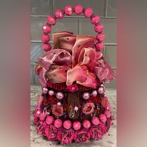 Mary Frances “ Truly Scrumptious” purse handbag BAG 09-083